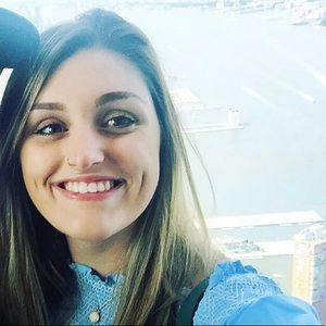 Meet your Posher, Kaitlin